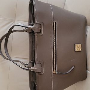 Dooney & Bourke Tote bag